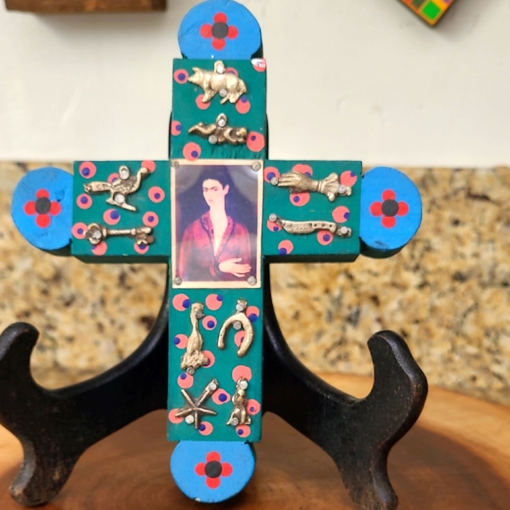 Frida Kahlo Milagro Cross